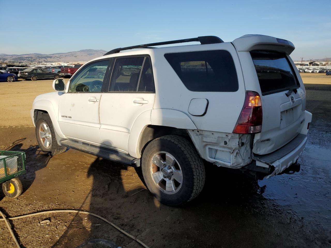 2005 Toyota 4Runner - Image 2