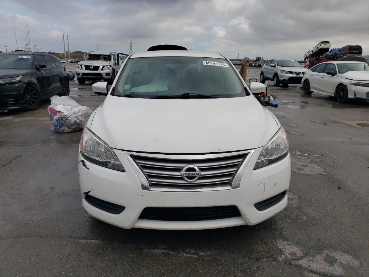 2015 Nissan Sentra - Image 5