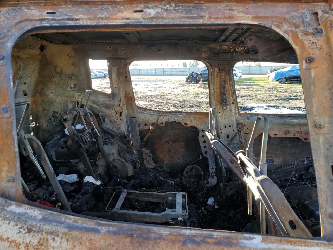 2015 Jeep Renegade - Image 11