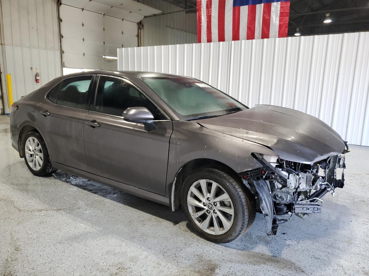 2023 Toyota Camry - Image 4