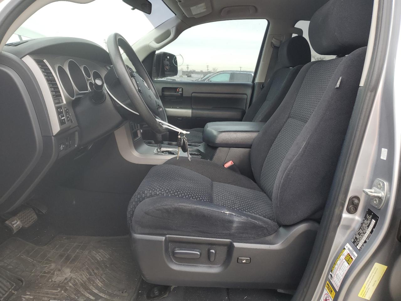 2010 Toyota Tundra - Image 7