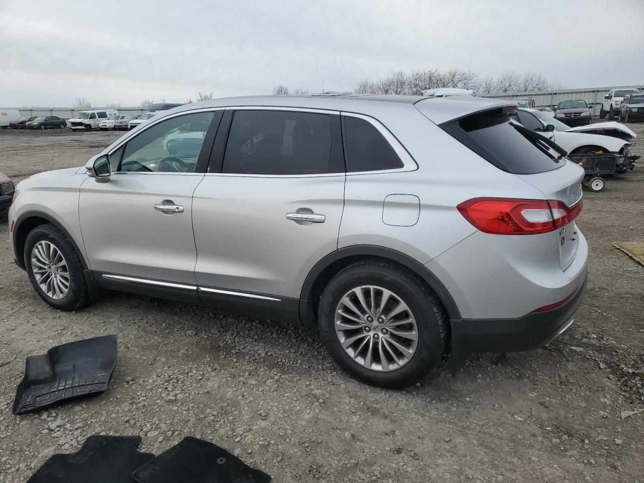 VIN 2LMTJ6KR0GBL29976 2016 LINCOLN MKX no.2