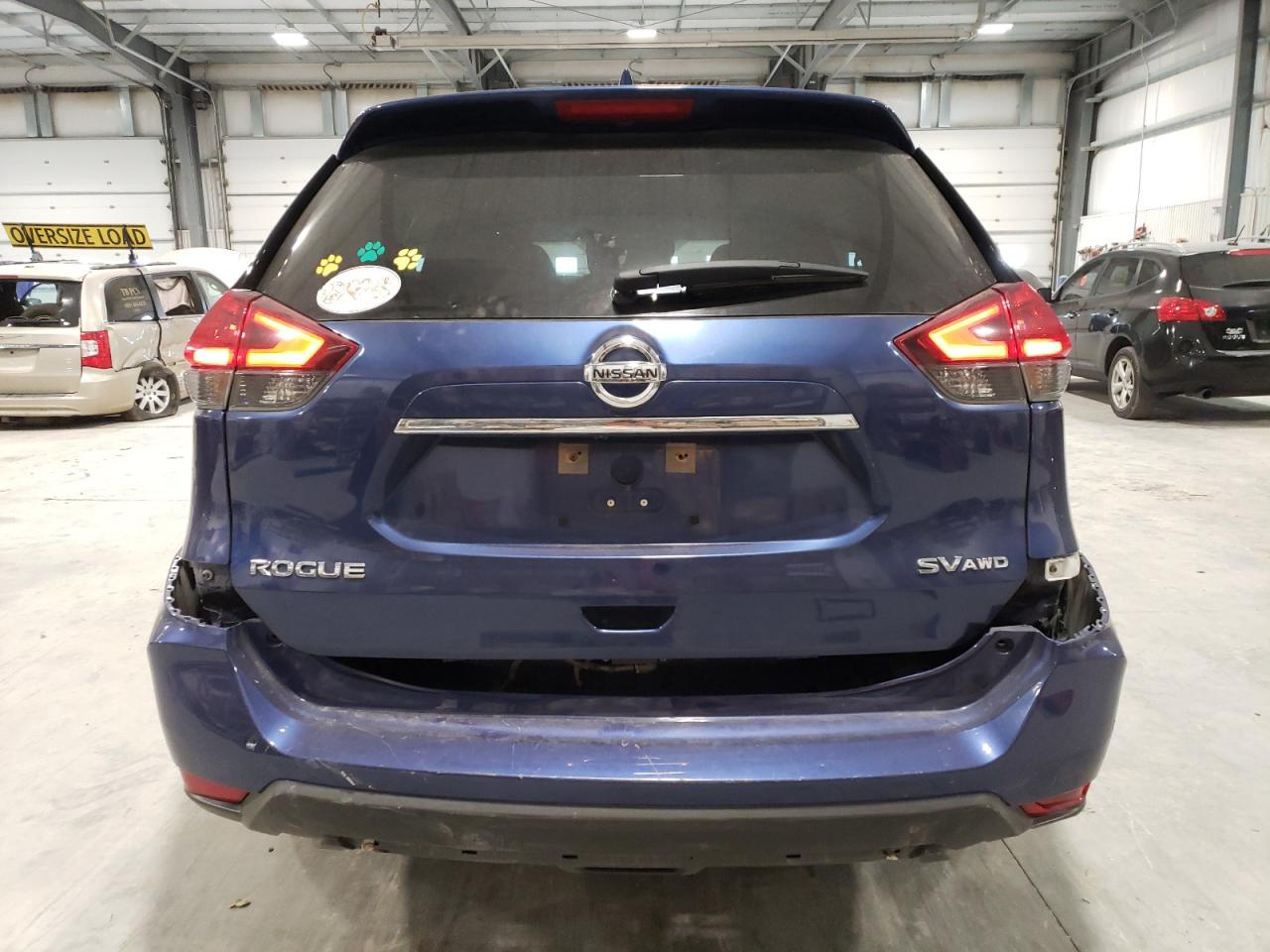 2017 Nissan Rogue - Image 6