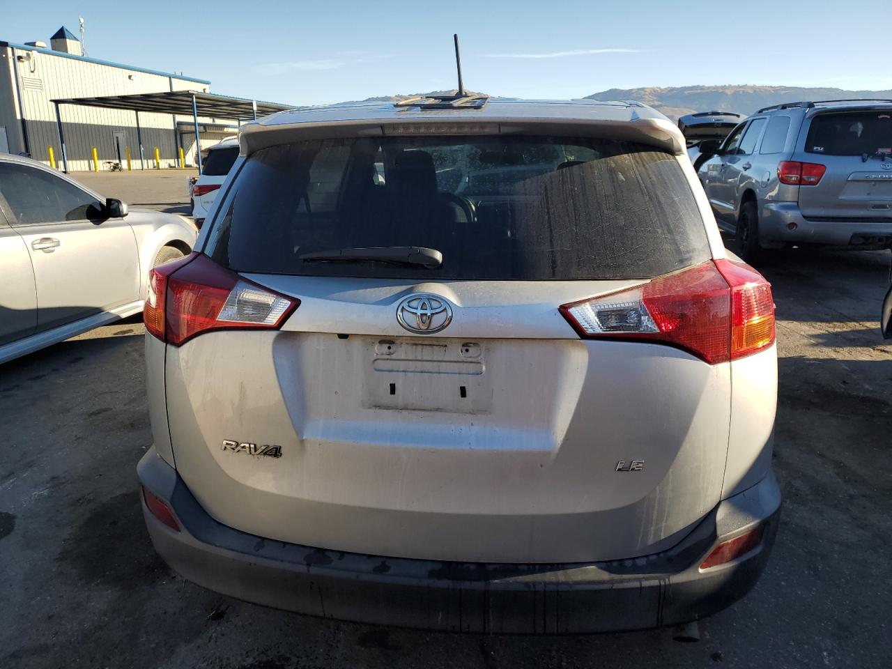 2015 Toyota RAV 4 - Image 6