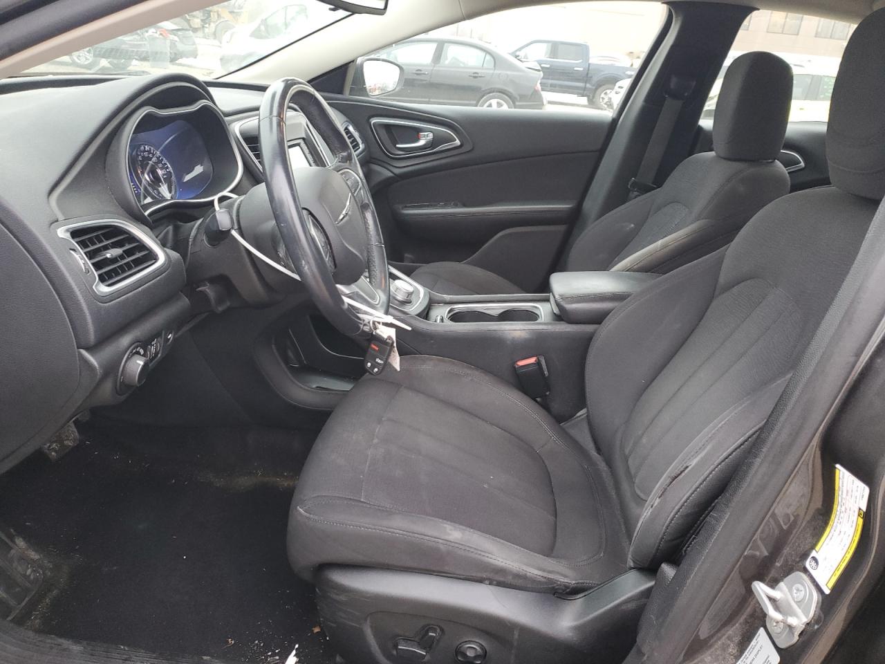 2015 Chrysler 200 Limited VIN: 1C3CCCABXFN621249 Lot: 82299544