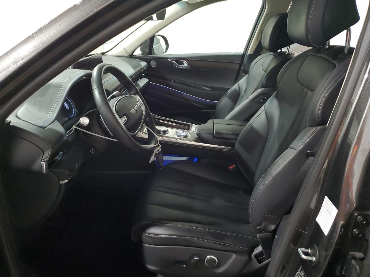 2024 Genesis GV80 - Image 7