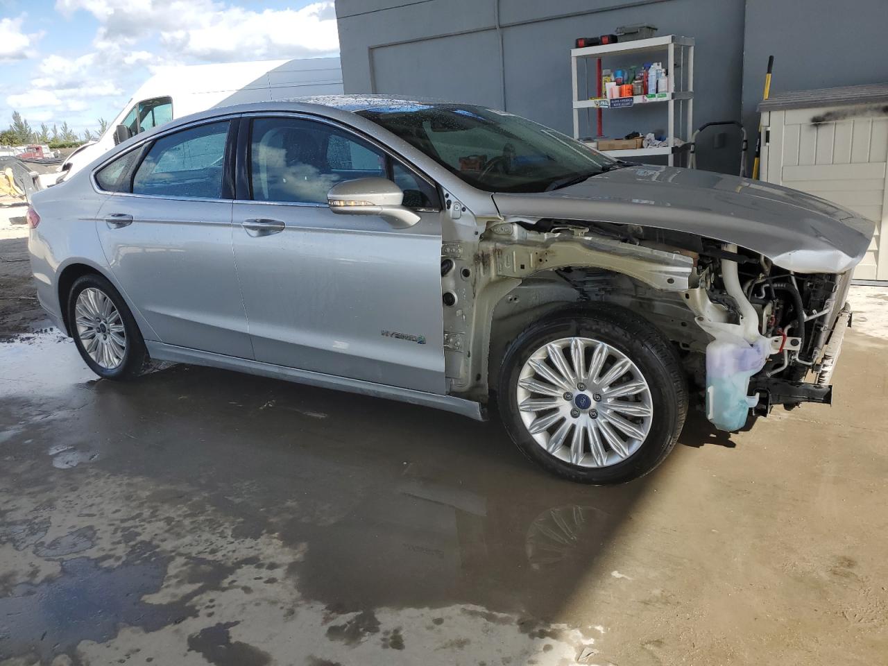 2016 Ford Fusion - Image 4