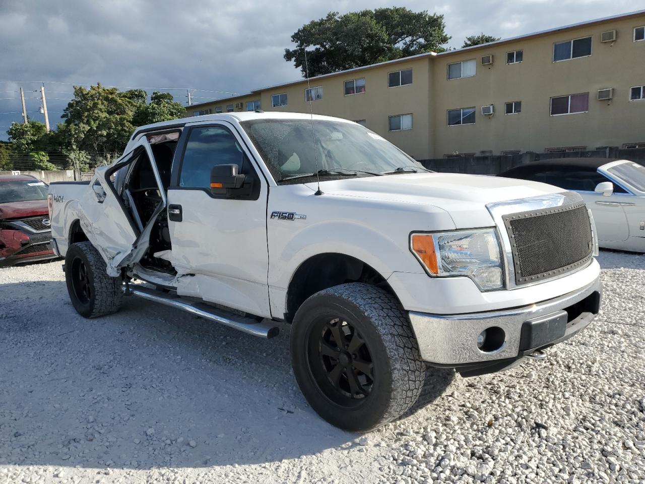 2013 Ford F-150 - Image 4