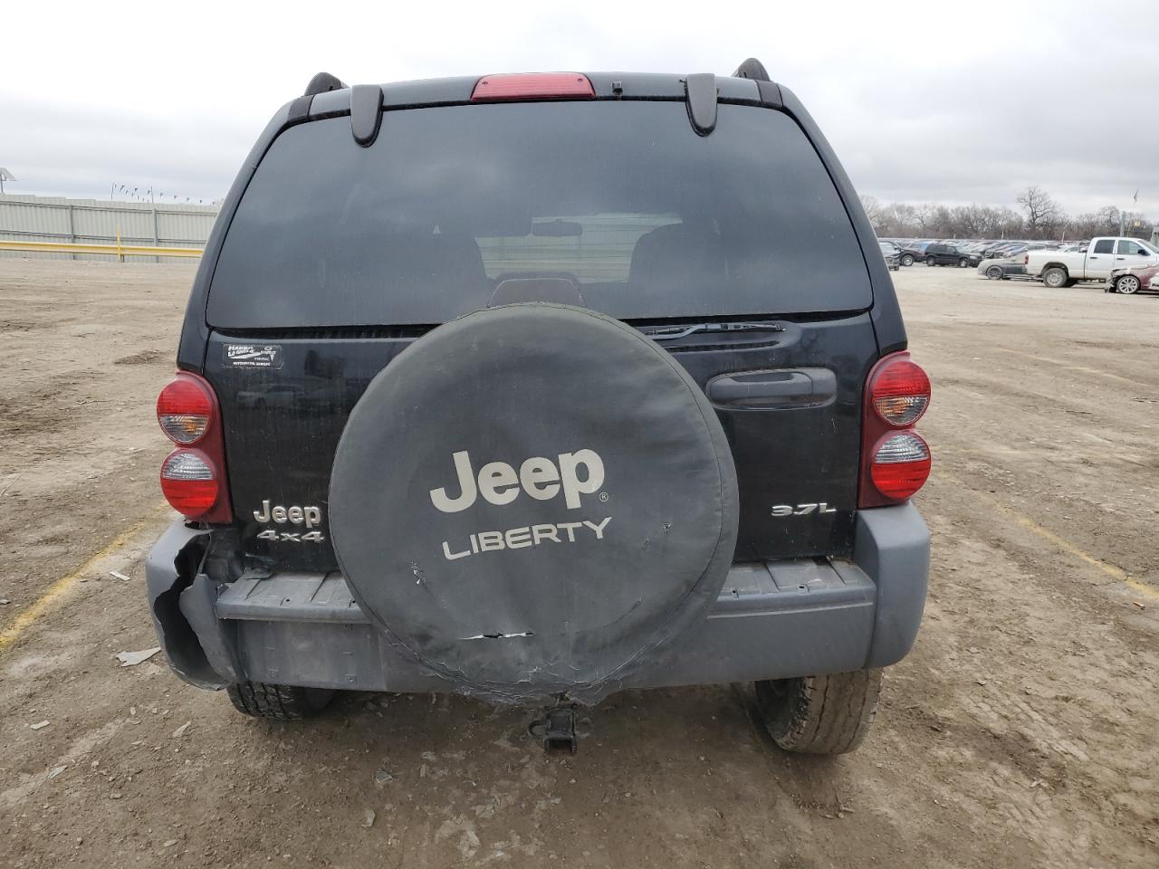 2005 Jeep Liberty (North America) - Image 6