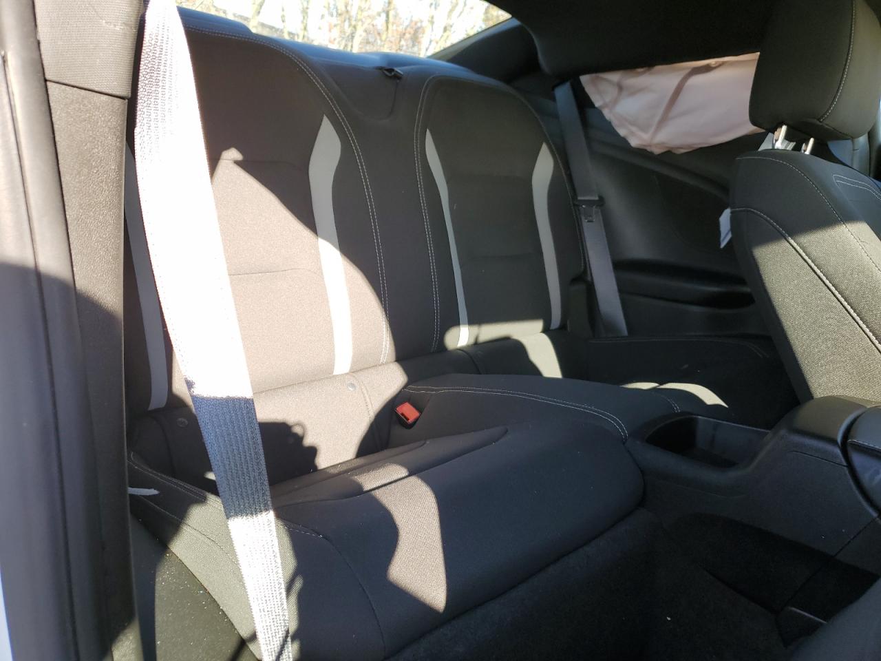 2018 Chevrolet Camaro Lt VIN: 1G1FB1RS7J0179694 Lot: 83070034