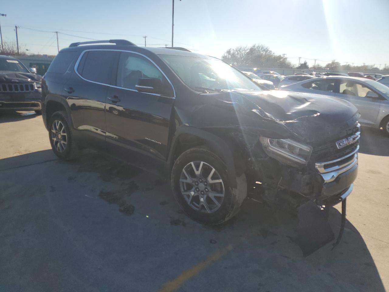 2020 GMC Acadia - Image 4