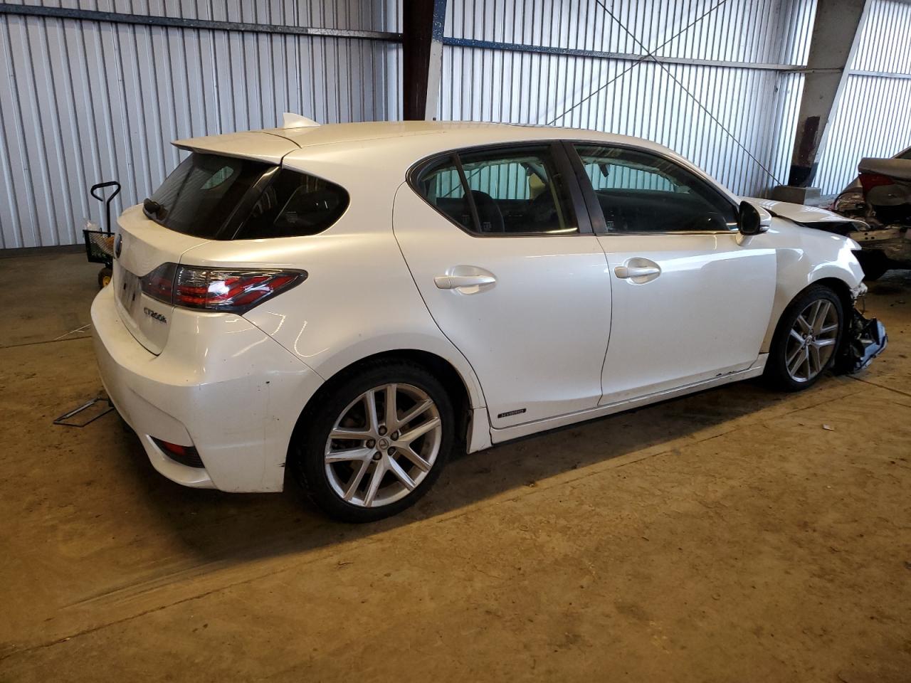 2015 Lexus CT - Image 3