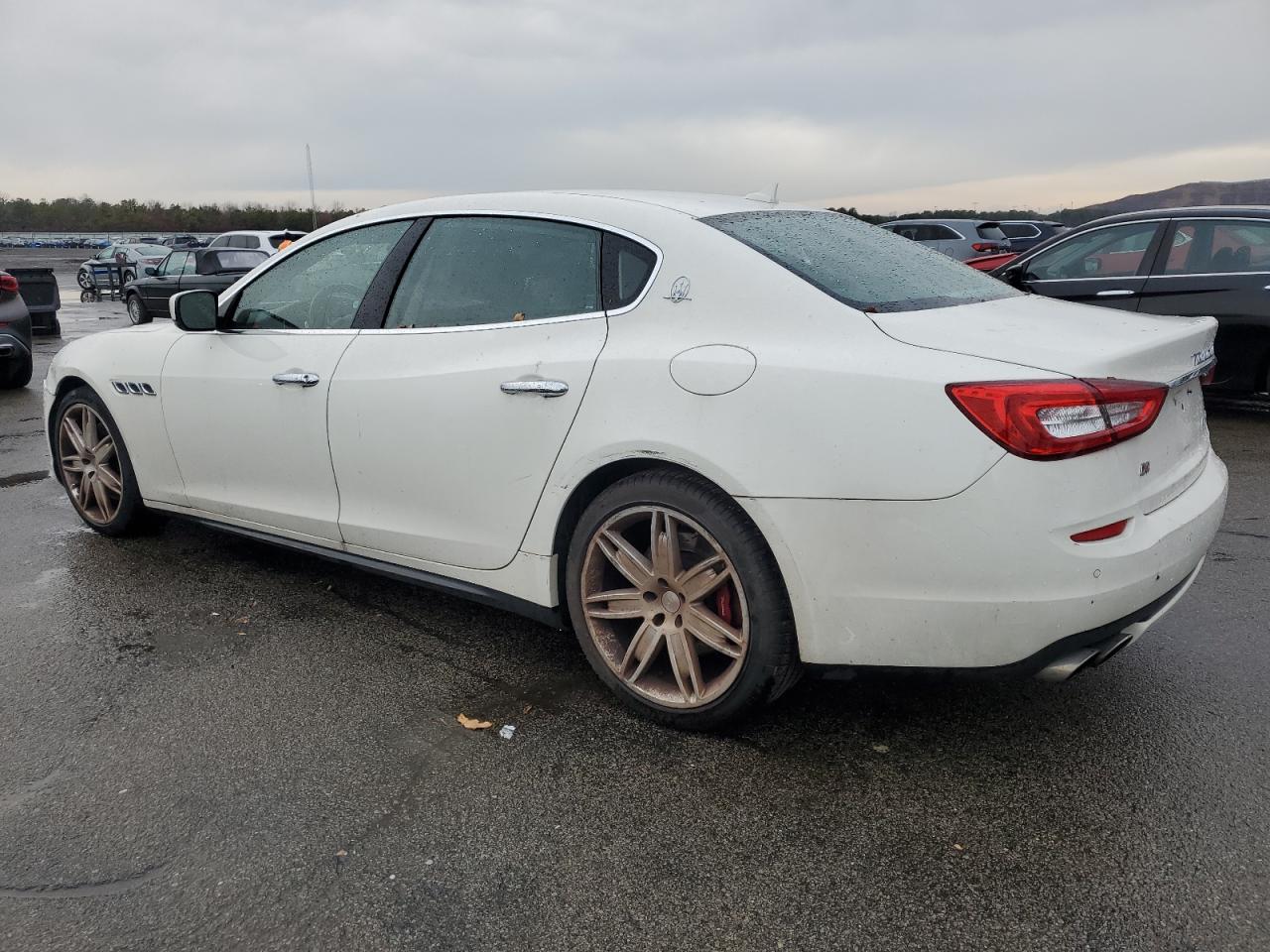 2015 Maserati Quattroporte - Image 2