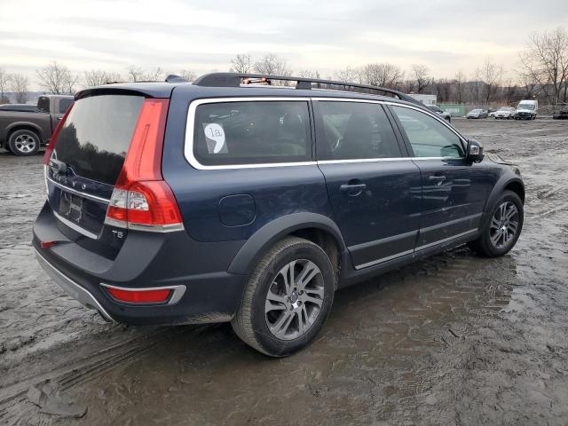 Parquets VOLVO XC70 2015 Granatowy