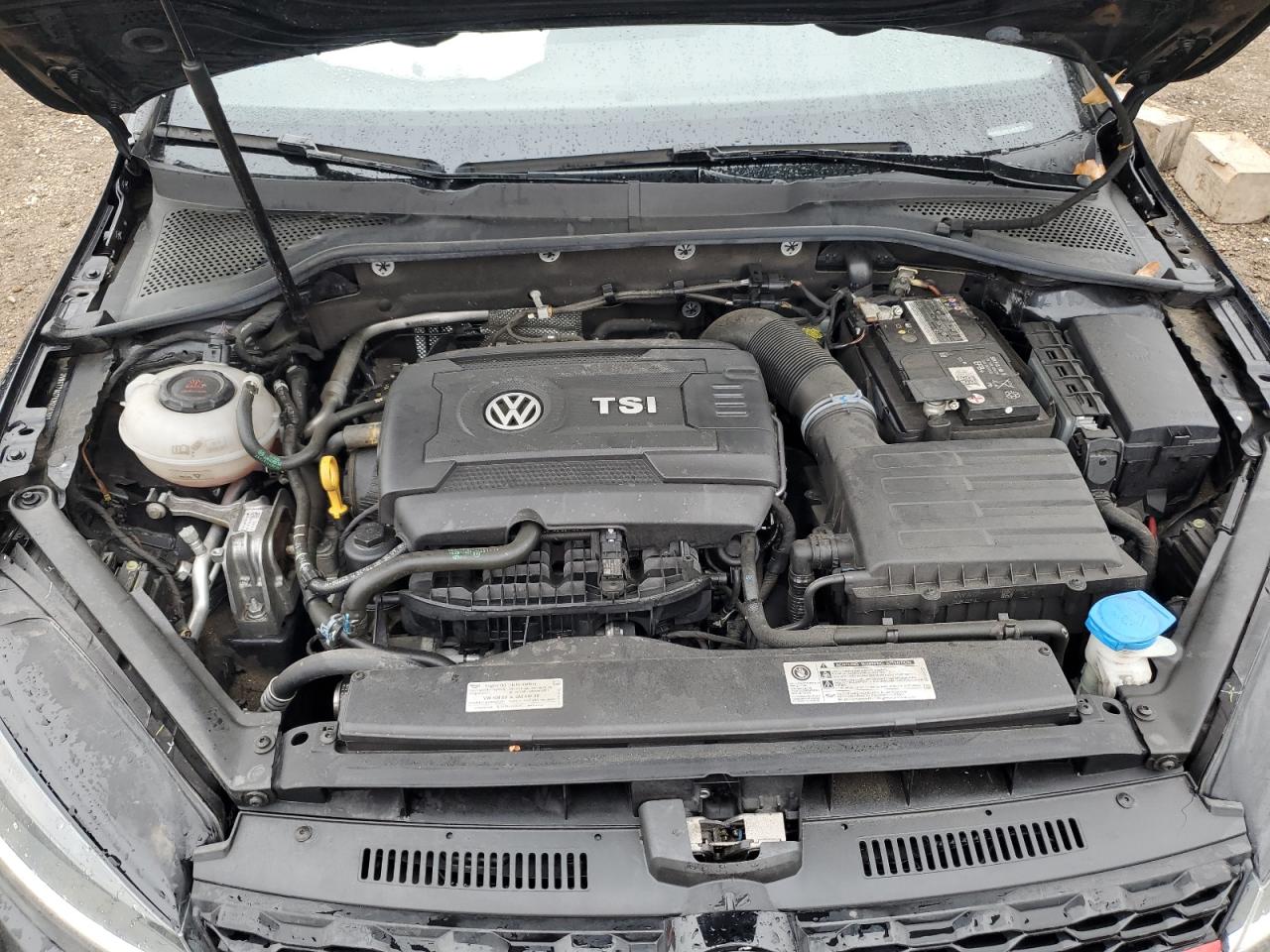 2019 Volkswagen GTI - Image 11