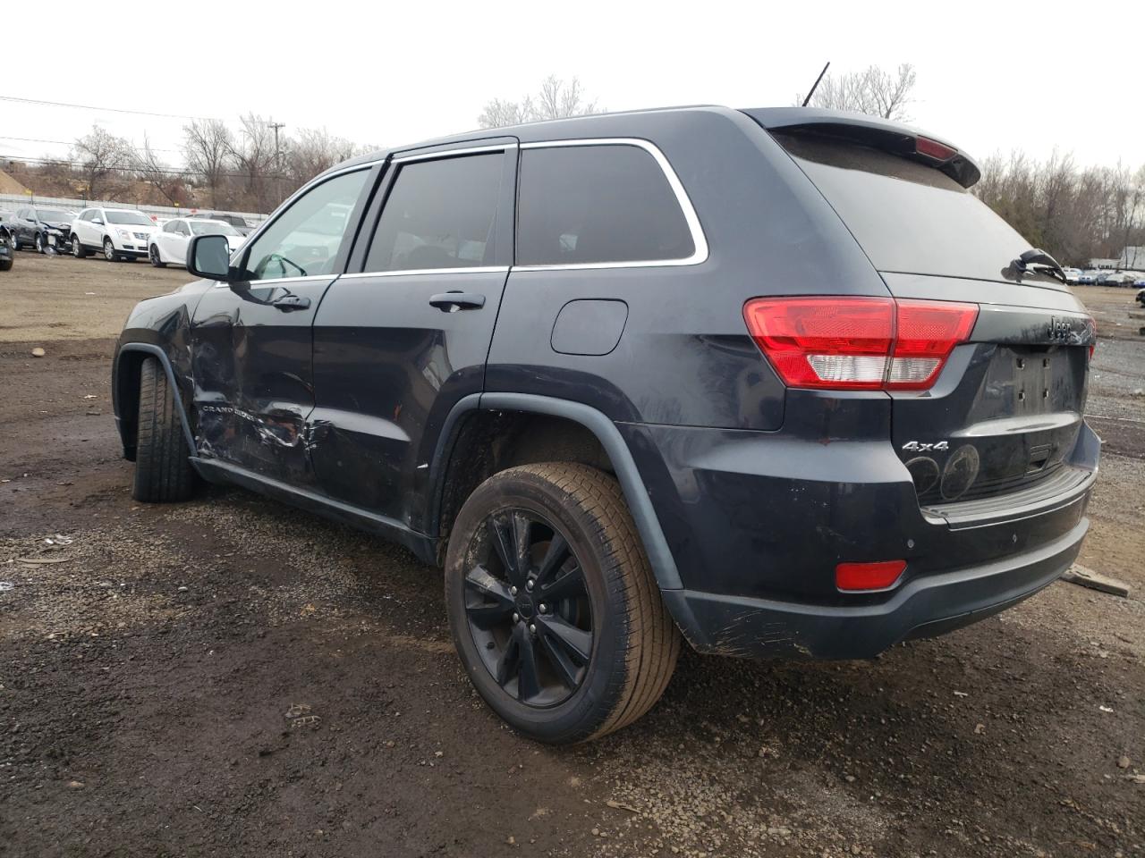 2013 Jeep Grand Cherokee - Image 2