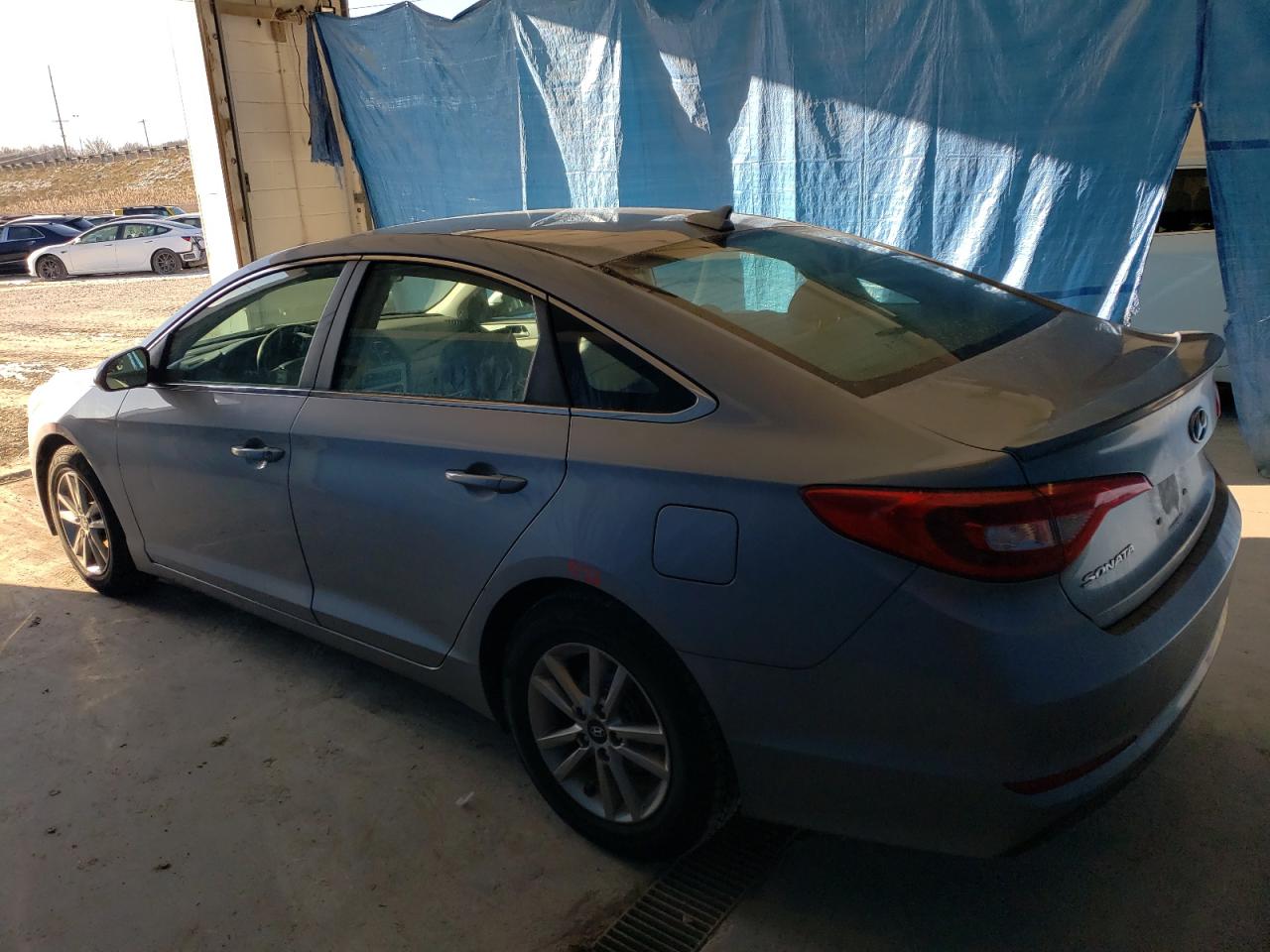 VIN 5NPE24AF1HH518420 2017 HYUNDAI SONATA no.2