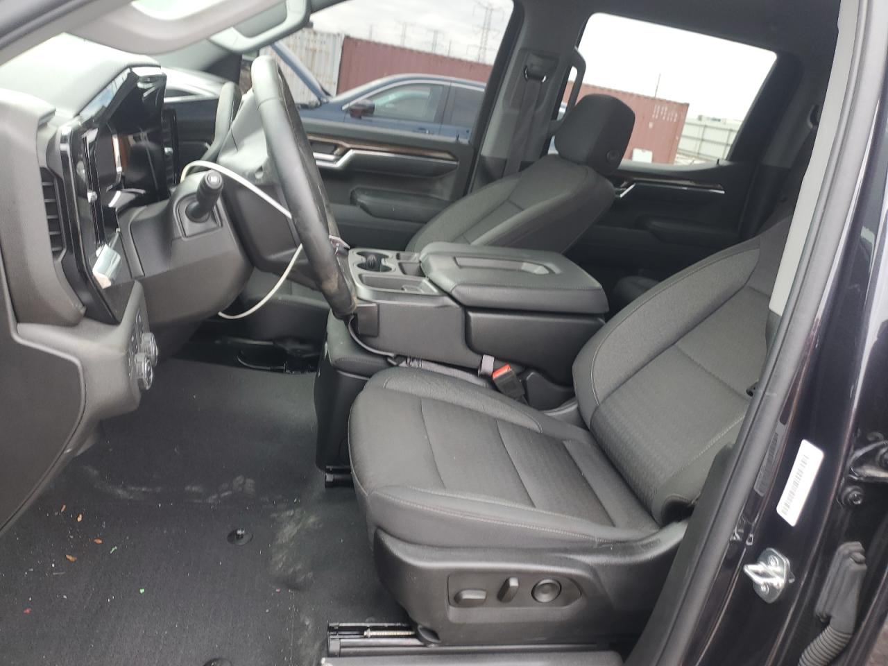 2023 Chevrolet Silverado - Image 7