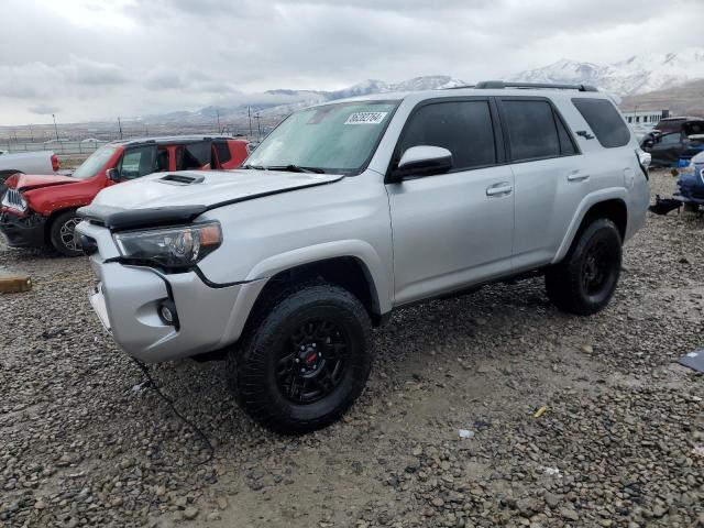  TOYOTA 4RUNNER 2021 Srebrny