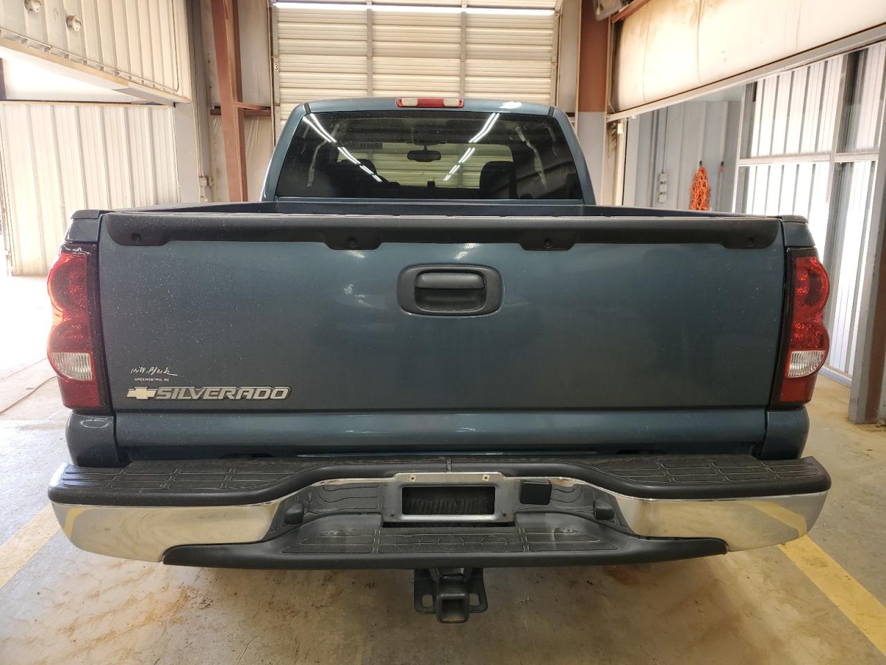 2007 Chevrolet Silverado - Image 6