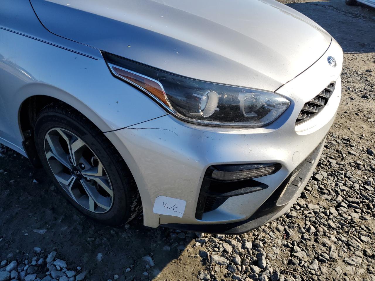 2019 Kia Forte - Image 12