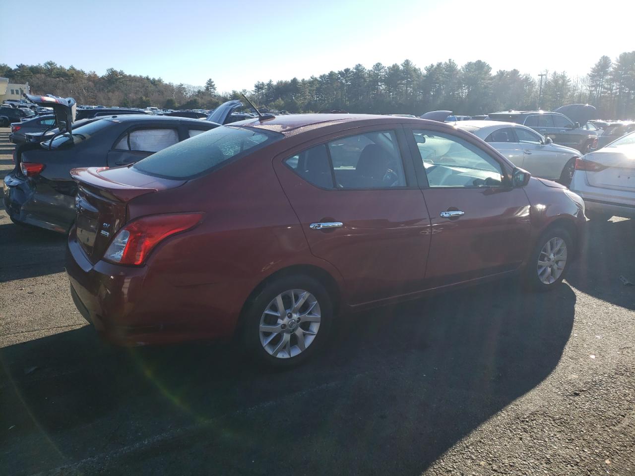 VIN 3N1CN7AP4JL873535 2018 NISSAN VERSA no.3