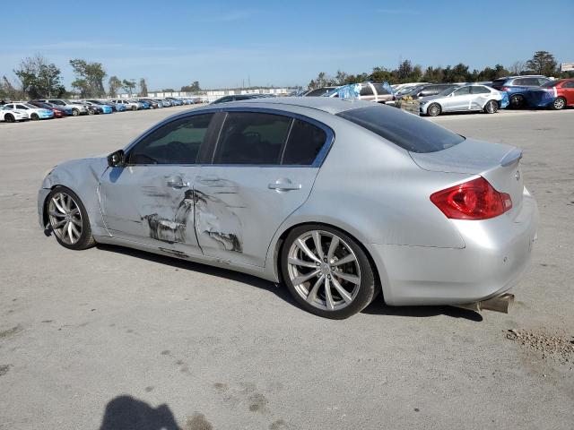  INFINITI G37 2013 Сріблястий