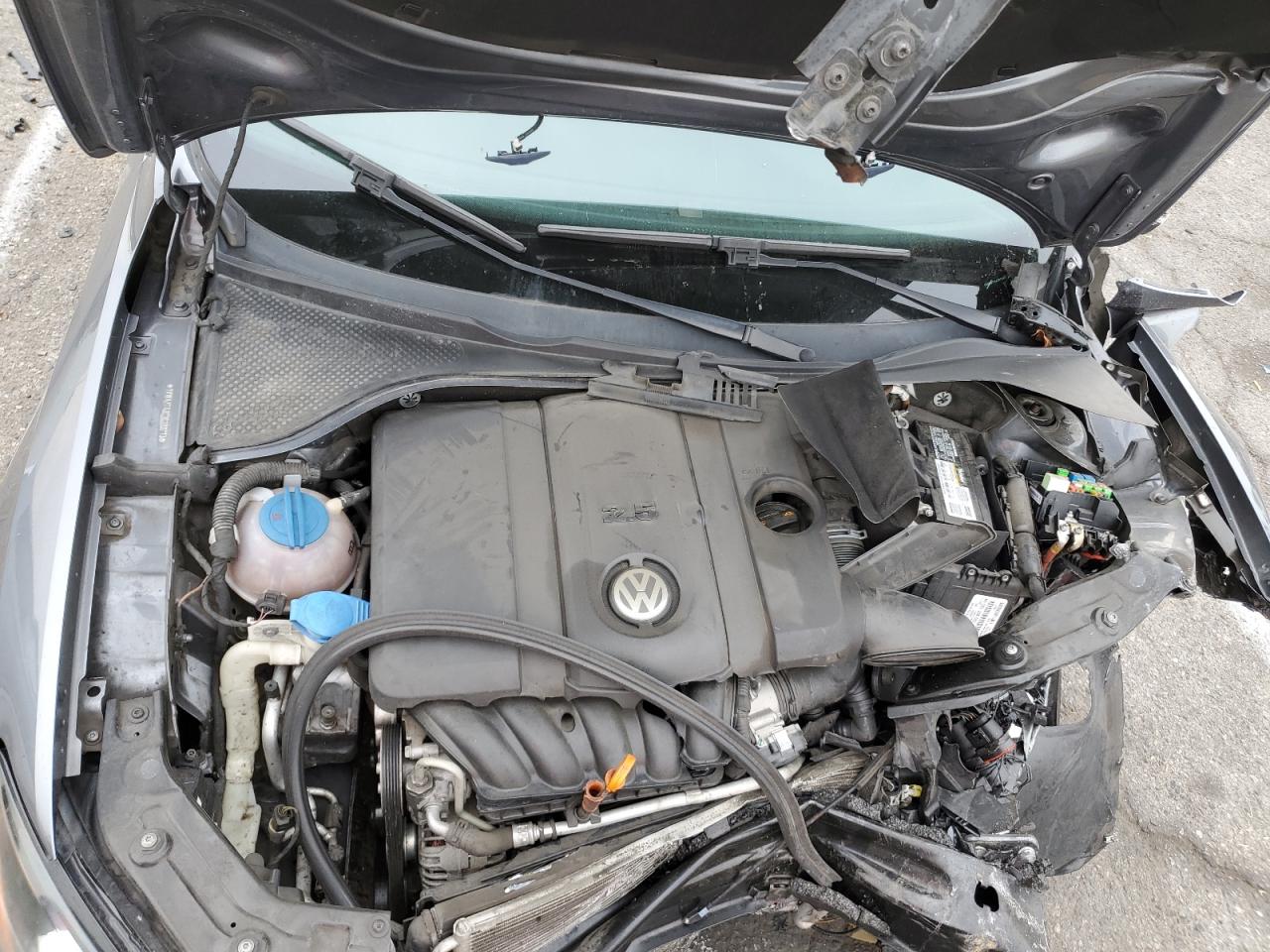 2013 Volkswagen Passat S VIN: 1VWAP7A37DC083719 Lot: 84749494