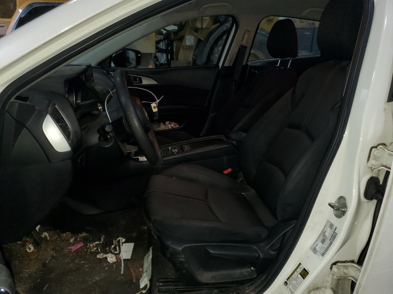 2017 Mazda 3 - Image 7