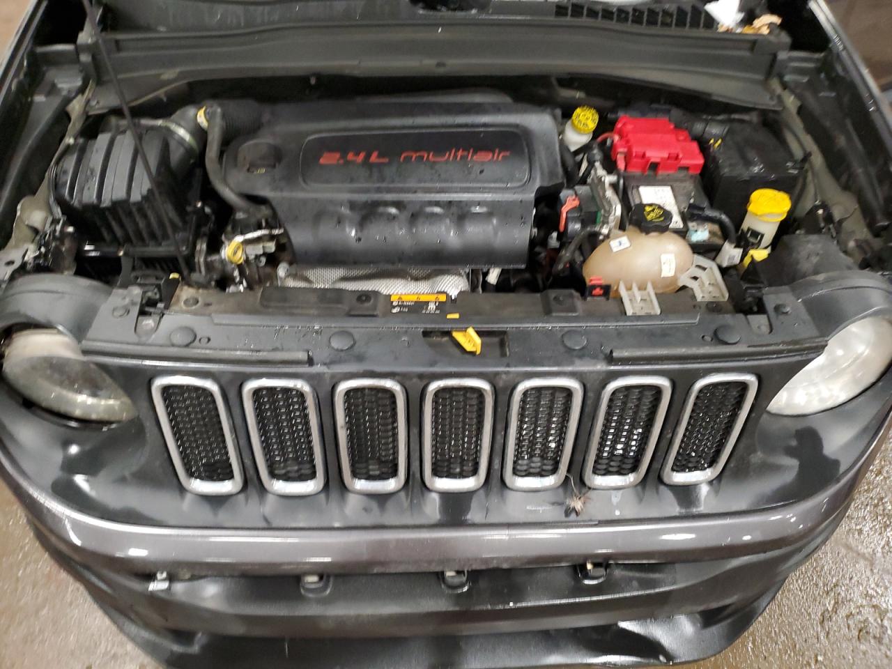 VIN ZACCJBAB6JPG98308 2018 JEEP RENEGADE no.12