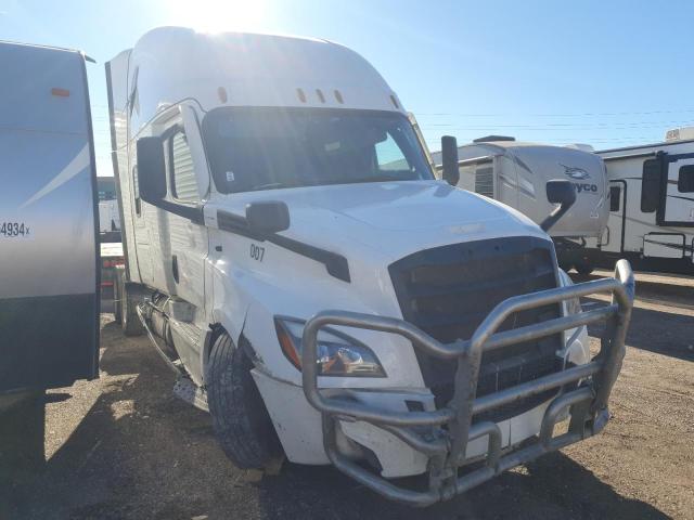 2020 Freightliner Cascadia 126 