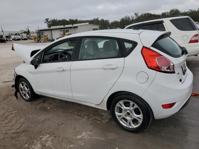  FORD FIESTA 2015 Білий