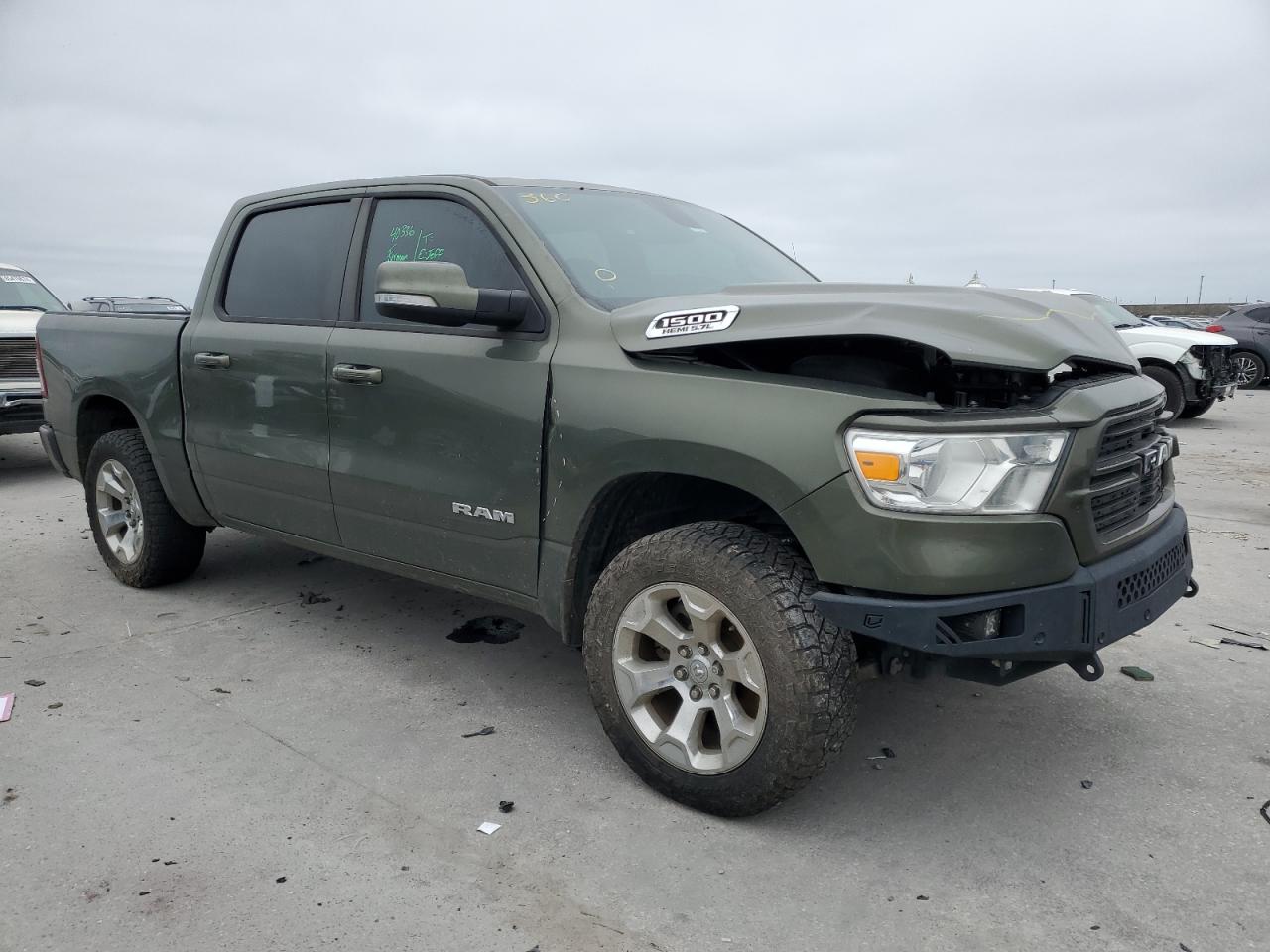 2021 RAM 1500 - Image 4