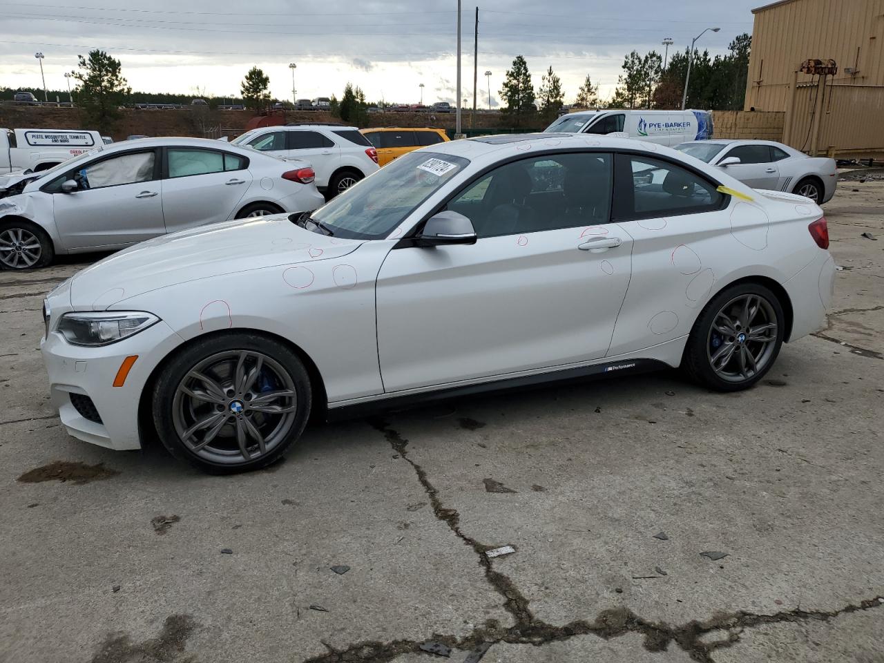 VIN WBA1J7C51GV360924 2016 BMW M2 no.1