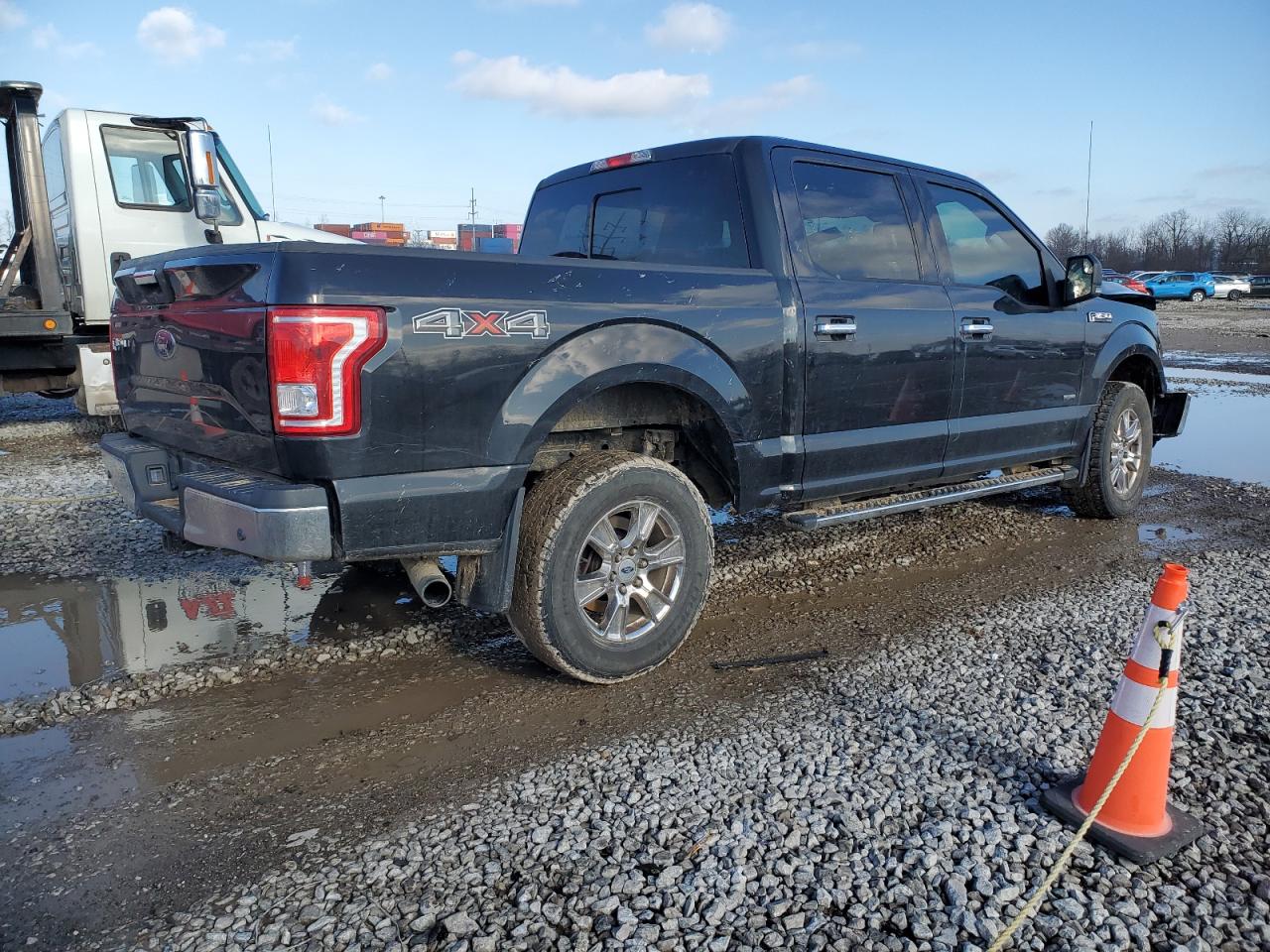 VIN 1FTEW1EGXFFB06056 2015 FORD F-150 no.3