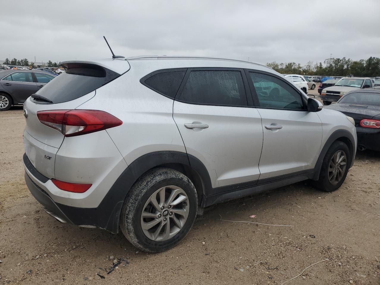 VIN KM8J33A25GU233674 2016 HYUNDAI TUCSON no.3