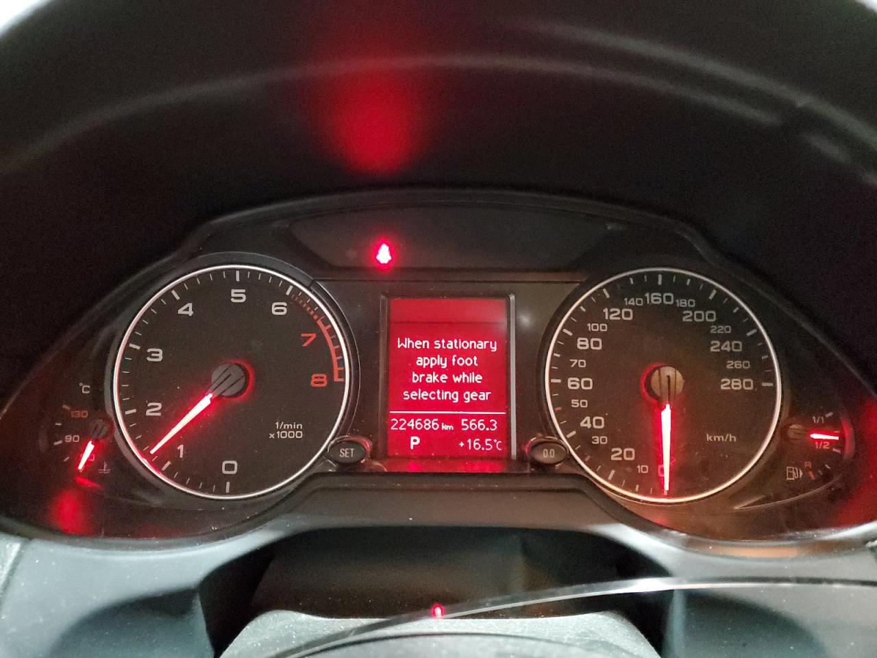 2010 Audi Q5 Premium Plus VIN: WA1LKCFP0AA077079 Lot: 84256394