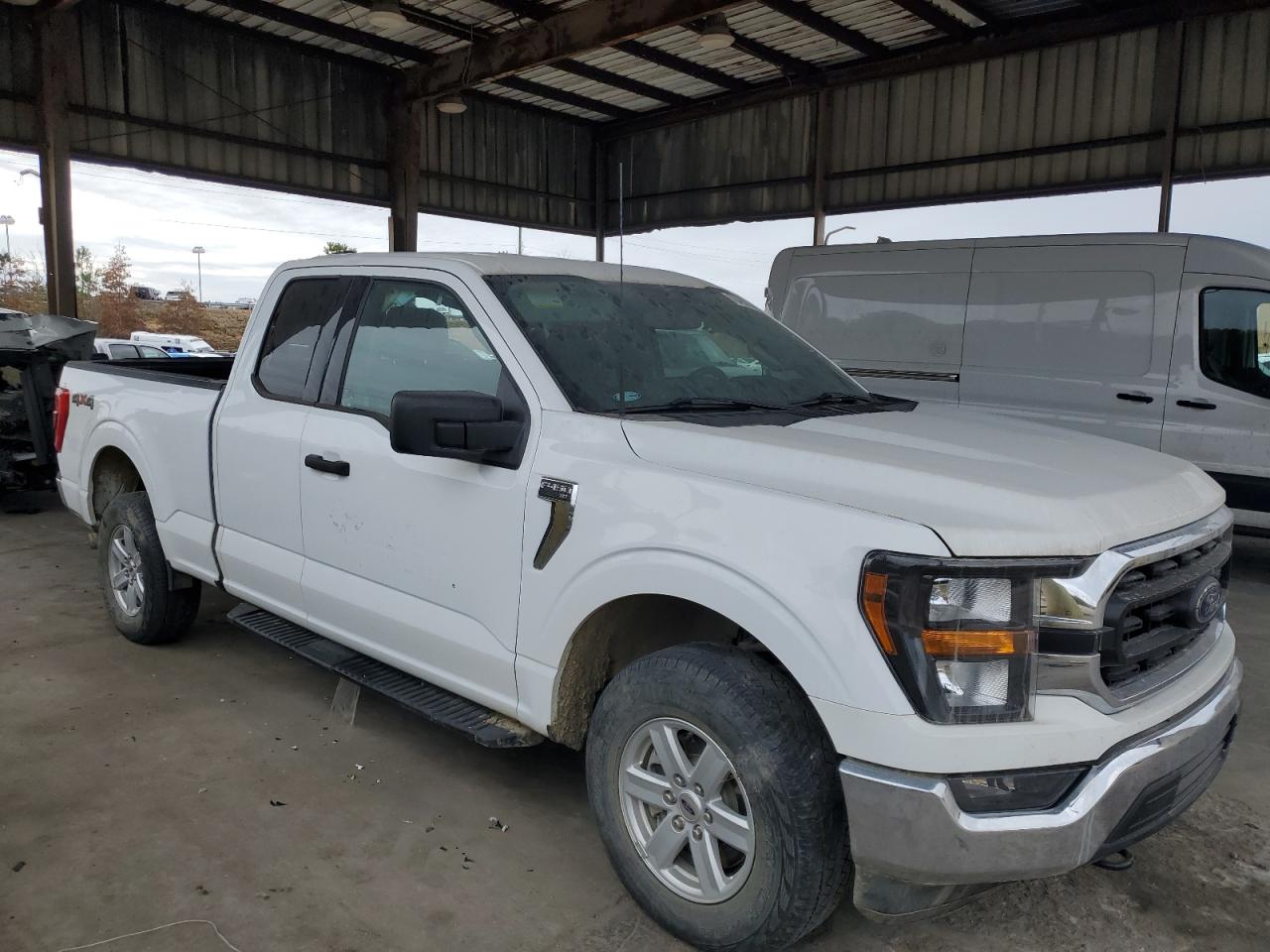 VIN 1FTFX1E51PKD13606 2023 FORD F-150 no.4