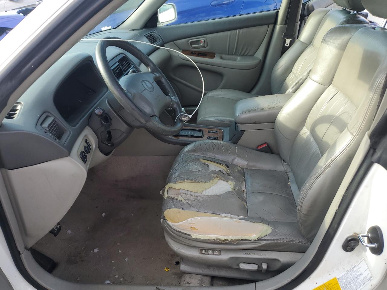 2000 Lexus Es 300 VIN: JT8BF28G3Y5090794 Lot: 82149824