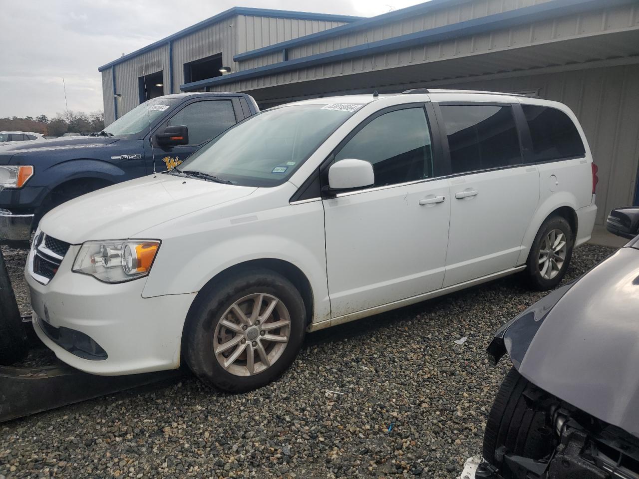 VIN 2C4RDGCG5KR516764 2019 DODGE CARAVAN no.1