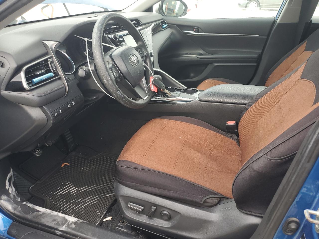 2020 Toyota Camry - Image 7