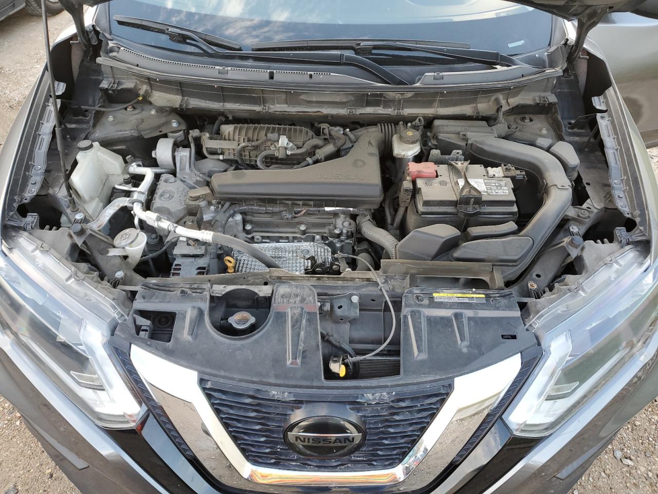 2020 Nissan Rogue - Image 11