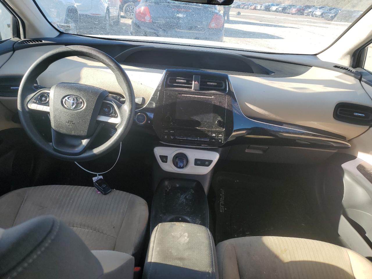 2016 Toyota Prius - Image 8
