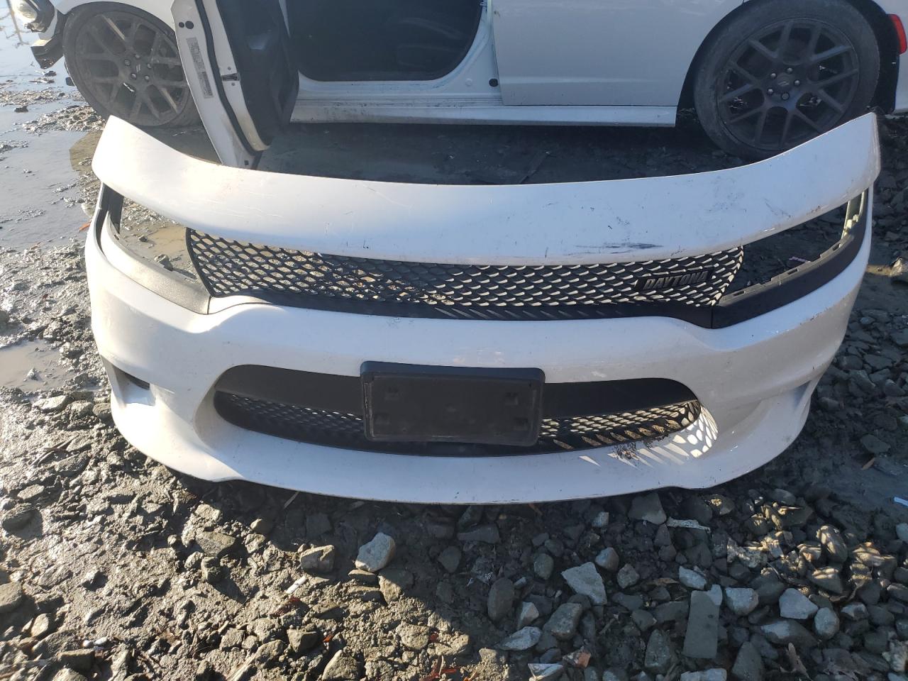 2018 Dodge Charger - Image 12