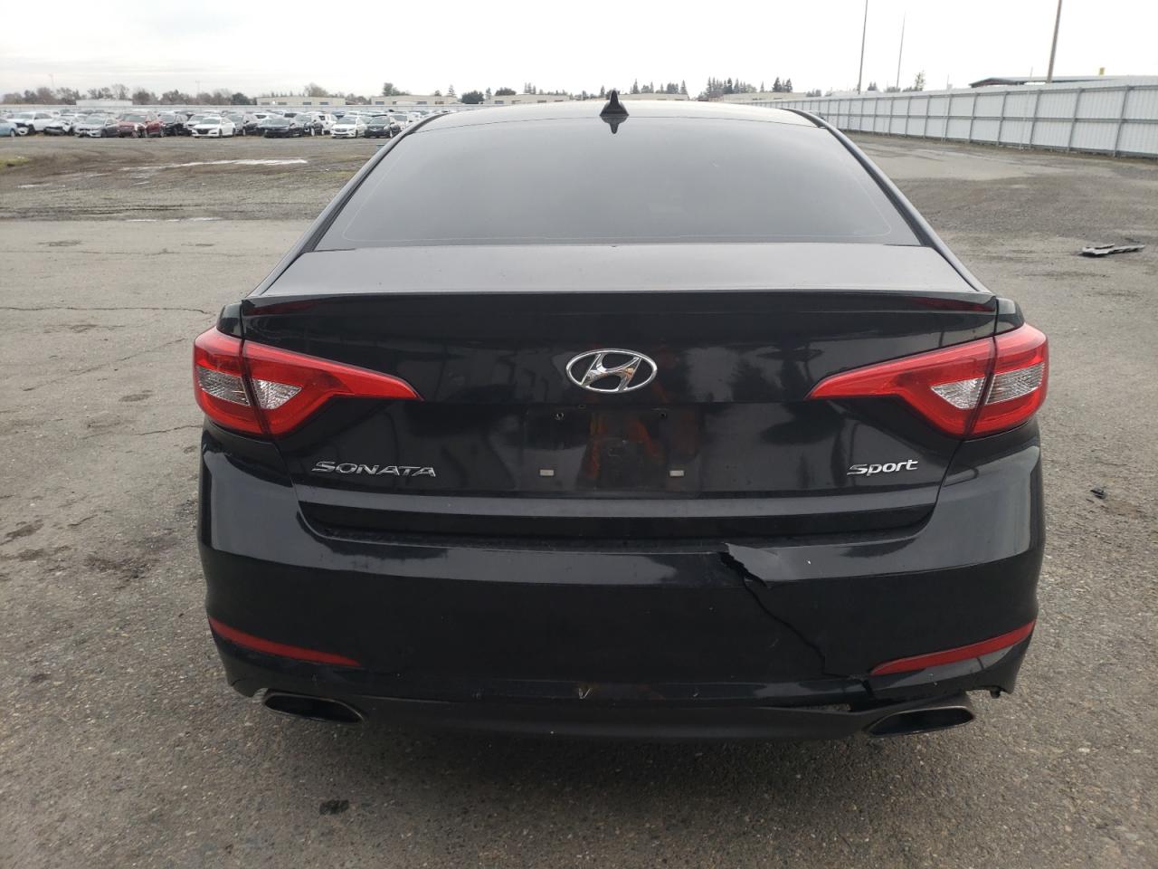 2016 Hyundai Sonata - Image 6