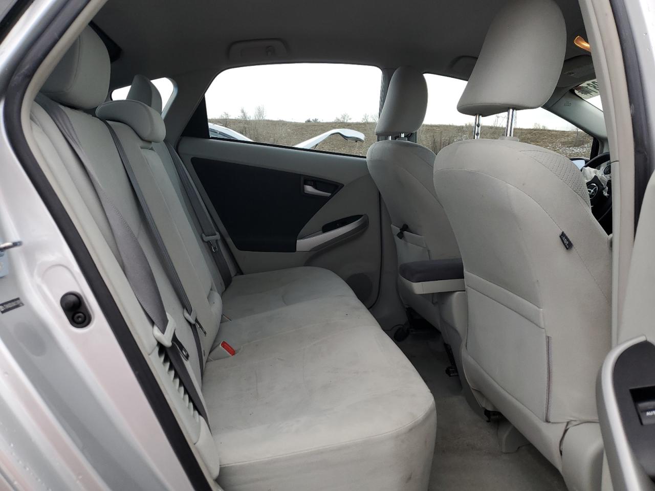 2010 Toyota Prius - Image 10