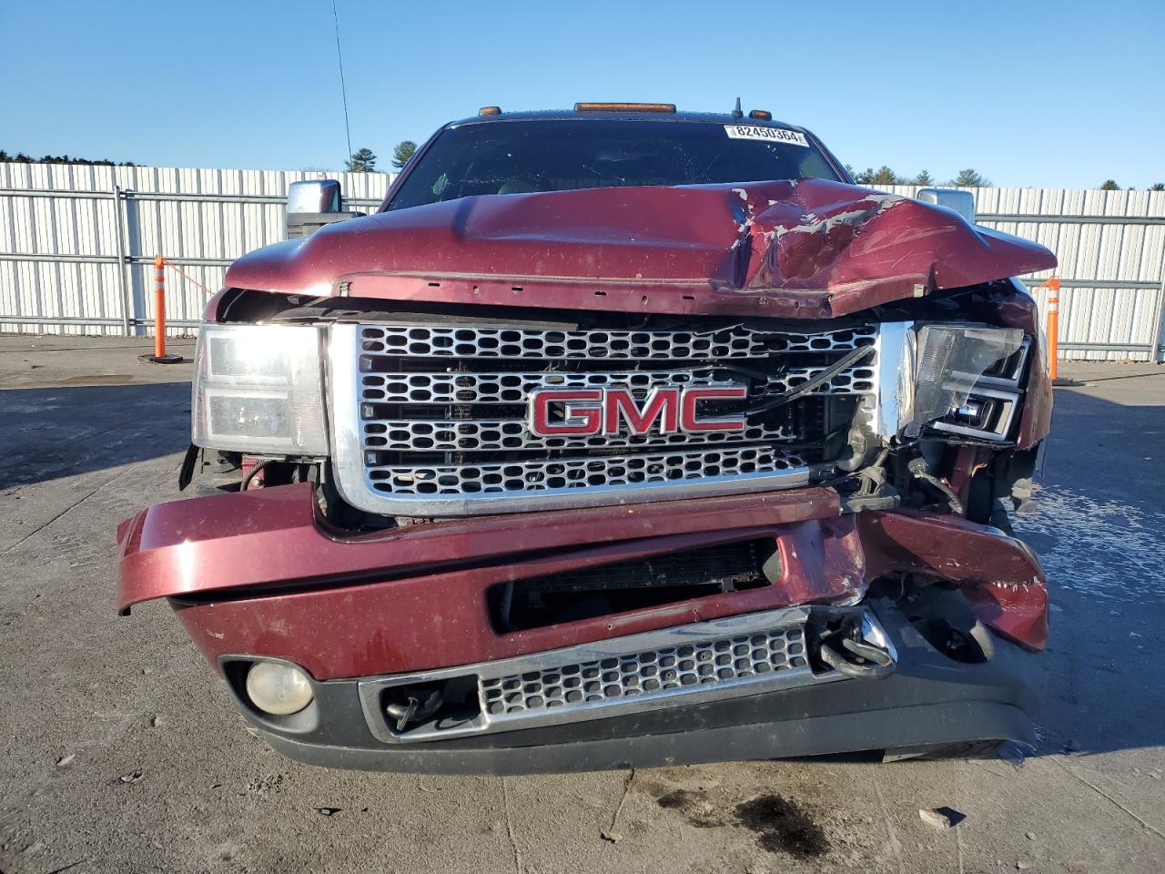 VIN 1GT426E8XEF133088 2014 GMC SIERRA no.5