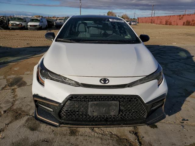  TOYOTA COROLLA 2022 Белый