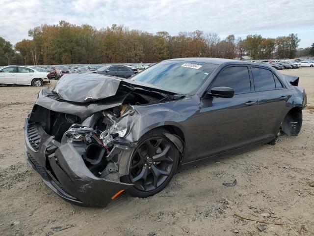 2021 Chrysler 300 Touring