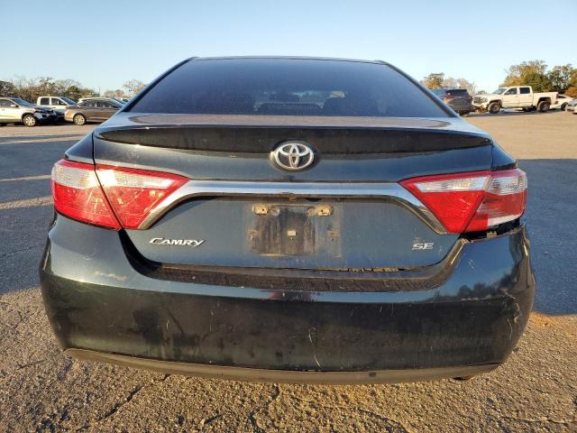  TOYOTA CAMRY 2017 Green